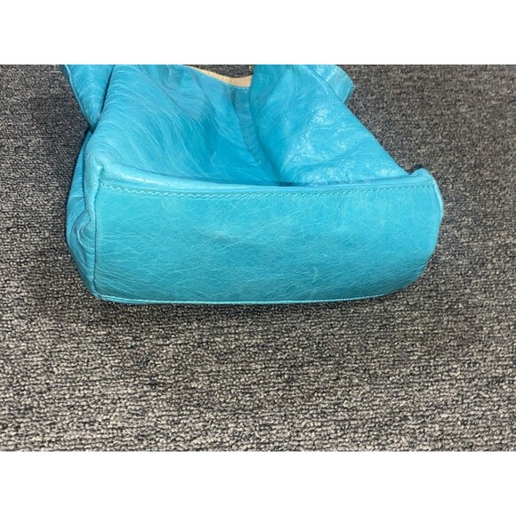 Turquoise leather Maurizio Taiuti bucket handbag Gold hardware - Picture 9 of 16